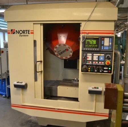 Bearbeitungszentrum Hersteller: Norte Systems, Type: VS 200 Machinen NR.: T90450033, Baujahr: 1991