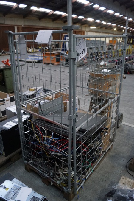 CAGE 2M HIGH TO HELPALLE M. PICKABLE PAGES + MISCELLANEOUS IT CABLES FOR SERVERS, SAN, POWER CABLES MM.