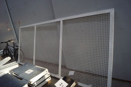 Security grille 386x157 cm