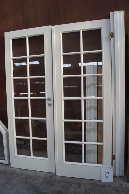 Double door door dimensions: 144x204cm. + karm