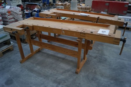 Wood planer bench