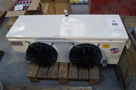 Cooling unit with Nebulizer and refrigeration compressor Manufacturer: Güntner.