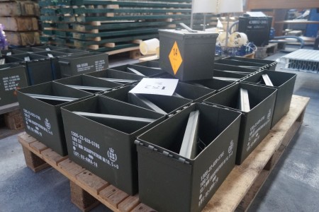 20 pieces waterproof ammunition boxes in green metal, good condition, l: 28cm, h: 18cm, b: 15cm
