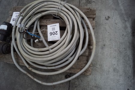 4-phase cable