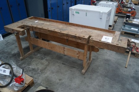 Wood Planer Bench.