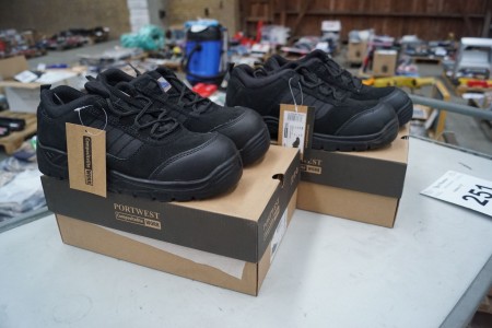2 Pair Safety Shoes Manufacturer Port West