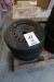 2 Stk. Stahlfelgen mit Reifen, 205 / 55R16, Lochabmessungen 5x108 mm
