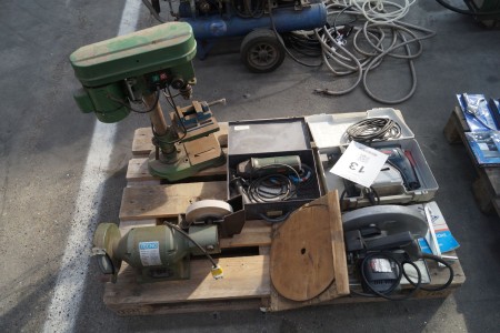 3 pieces. power tools + grinding machine and tabletop machine.