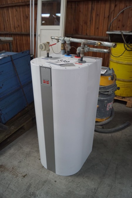 Hot water container. manufacturer: Metro Therm, type: 6440