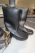 1 pair of safety shoes + rubber boots. Manufacturer: beta and sika