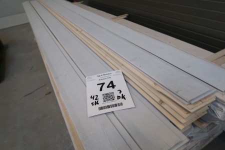 42 pcs. cover boards, white, thickness 16 mm, cover width 11.2 cm, length 330 cm. With no end