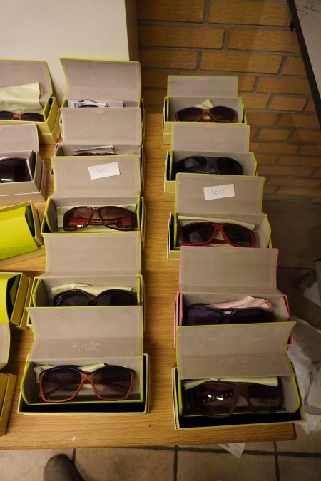 10 stk solbriller Fabrikant Munks