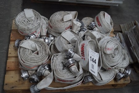 18 fire hoses, manufacturer: Staring