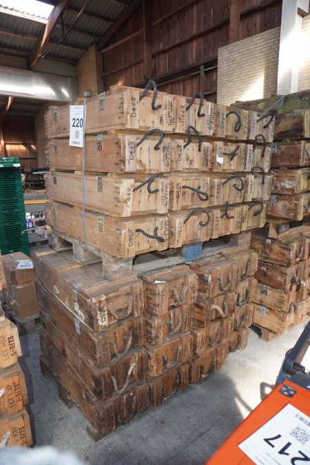 34 wooden ammunition boxes