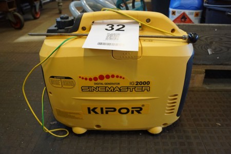 Generator. Manufacturer: Kipor. Model Sinemaster ig 2000.