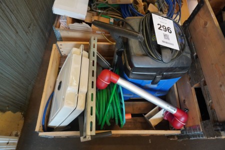 Nilfisk vacuum cleaner + hose reel with hose + suction arm