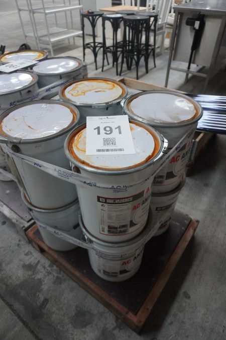8 buckets rust protection AC ANTIOX White