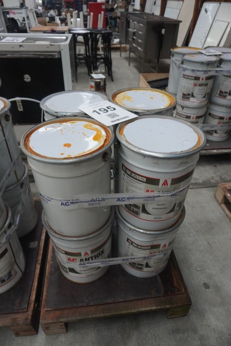 8 buckets rust protection AC ANTIOX White.