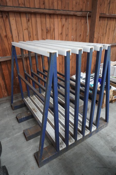 Stainless steel plate. For pallet forks