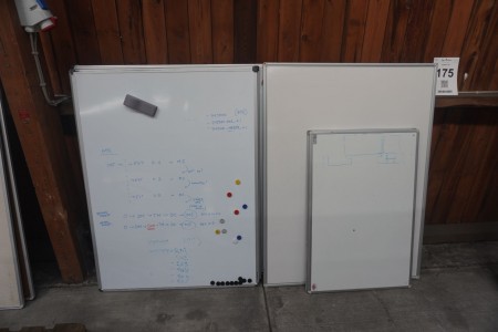 7 pieces of whiteboard.