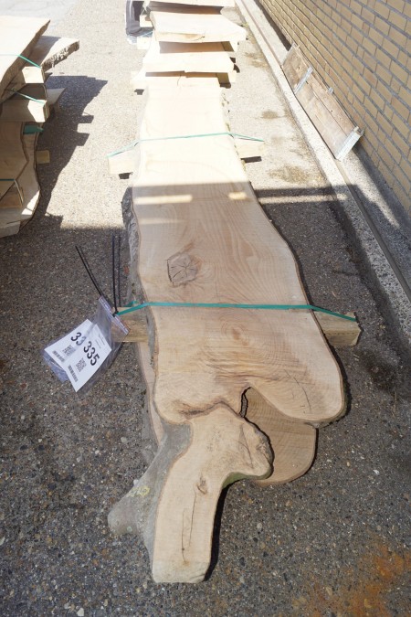 1 piece of plank, in oak