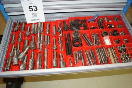 Contents of cutting tools in drawer + clamping pliers and various clamping etc.