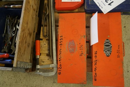 2 piece wrench set, brand: britool + screwdriver