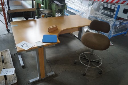 Skrivebord, hæve/sænkebord - manuelt