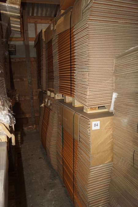 6 pallets of cardboard boxes
