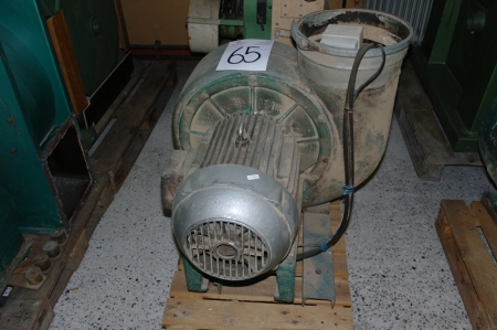 Stationary chip extractor, AEG. 15 hp.