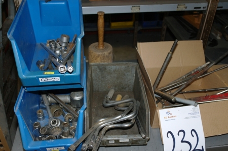 Assortment boxes with various sockets