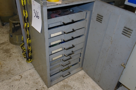 Tool cabinet with 9 drawers with content