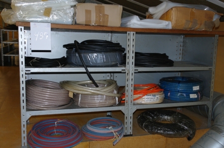 Rack with various hoses: oxygen / gas + water + lot plastic cover