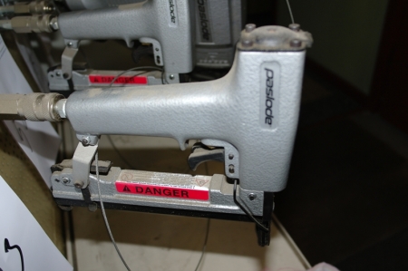 Paslode air stapler ZE-GSE. New