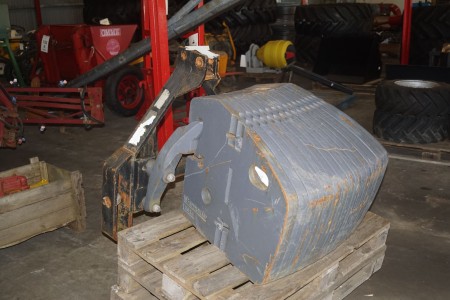 Weight block to New Holland