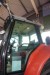 Traktor. Marke Massey Ferguson Modell 7495 Dyna VT