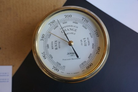 Præcisions barometer, mærke: Jerger 