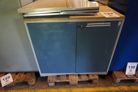 Tool cabinet, brand: Electrolux.