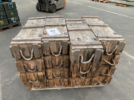 16 wooden ammunition boxes, 95x30 cm