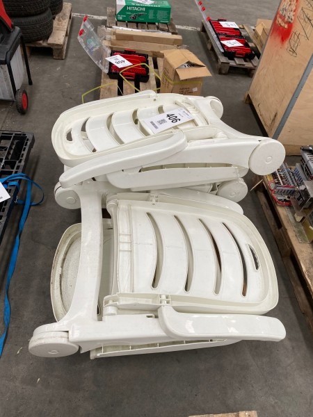 3 garden chairs, foldable