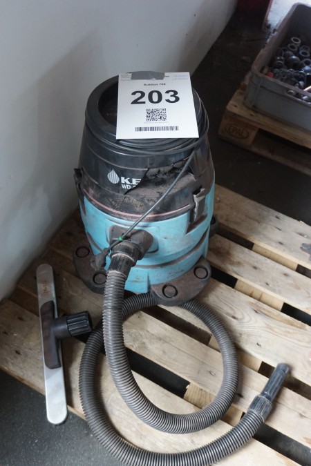 Industrial Vacuum Cleaner, Brand: Kew