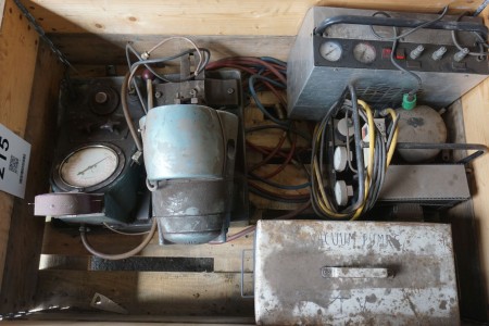 Vacuum pump, AC tester, radiator tester, etc.