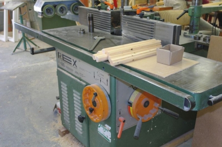 Spindle Moulder, REX, model F59S. Serial no 21620. 3000 to 9000 rpm. Feeding unit not included