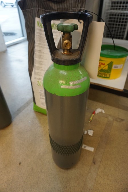 Owner bottle for welding
