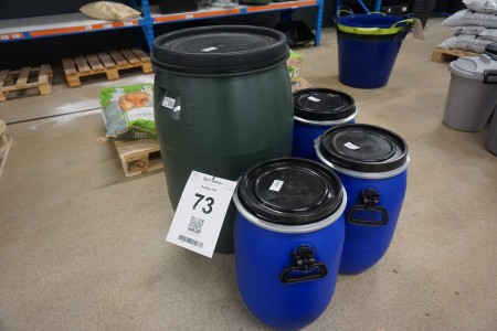 3 pieces. feed barrels with lid 30 l. + 1 pc. feed barrel with lid 120 l