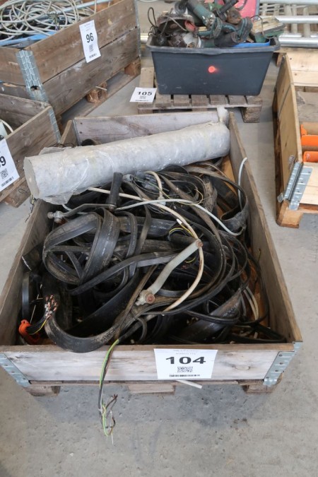 Pallet with cables for crane