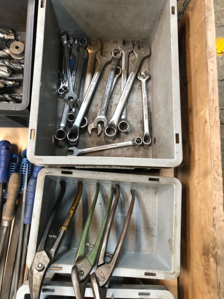 Auktion 773 - Katalog - Seite 2 - KJ Auktion - Maschinen-Auktionen