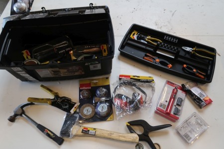 Toolbox mit Werkzeugen