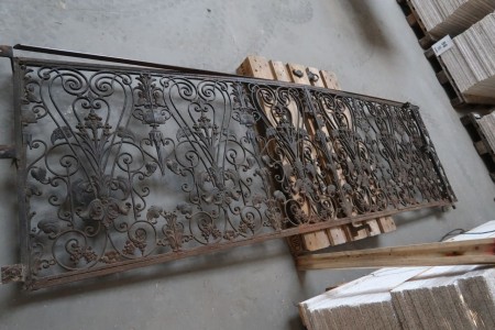 Iron railing, H100xW310 cm