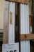 Træ vindue, mørktræ/hvid, B39xH239 cm, karmbredde 11,5 cm. Med not til lysning. Modelfoto